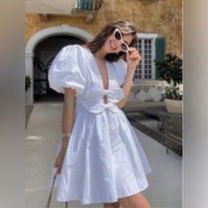 Chic White Puff Sleeve Mini Dress